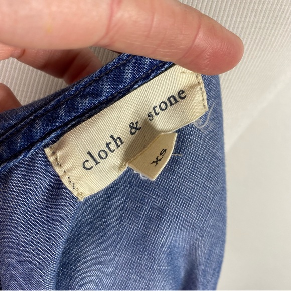 Anthropologie Cloth & Stone Chambray Ruffle One Shoulder Dress - Picture 6 of 9